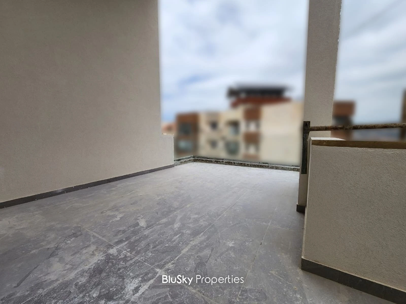 Apartment 175m² with Terrace for Sale in Fanar — الصورة 2