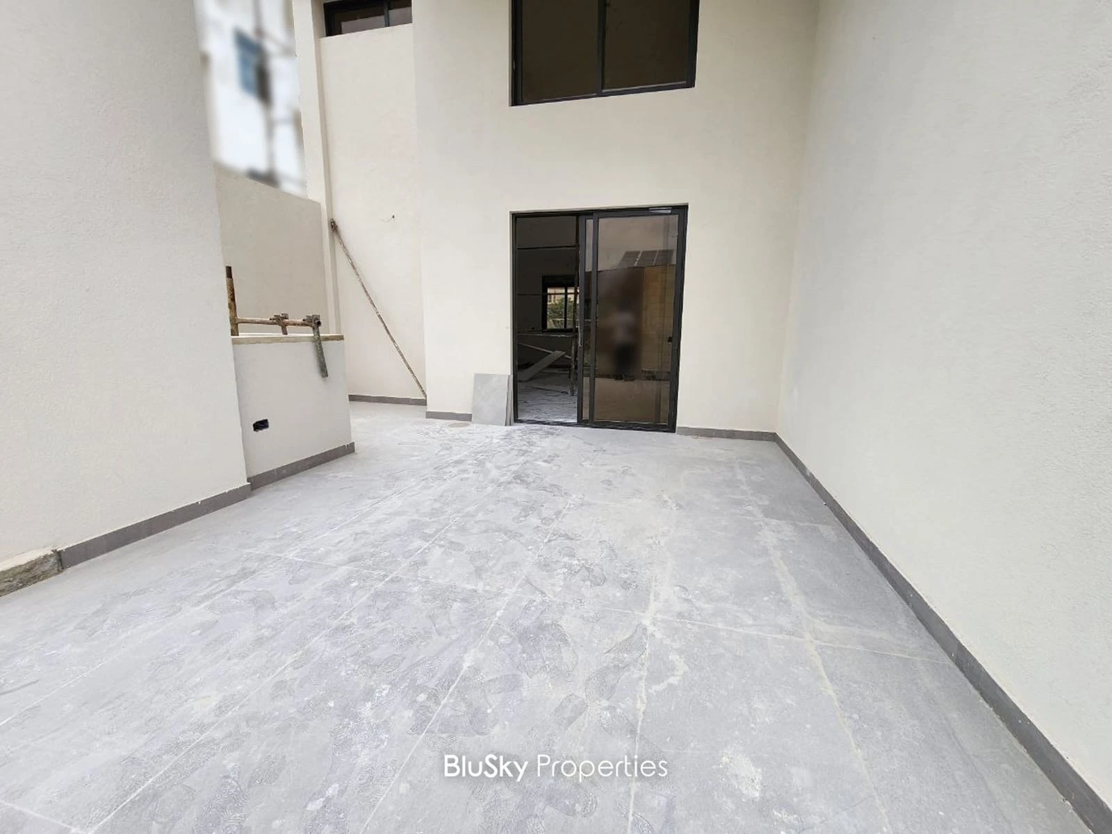 Apartment 175m² with Terrace for Sale in Fanar — الصورة 4