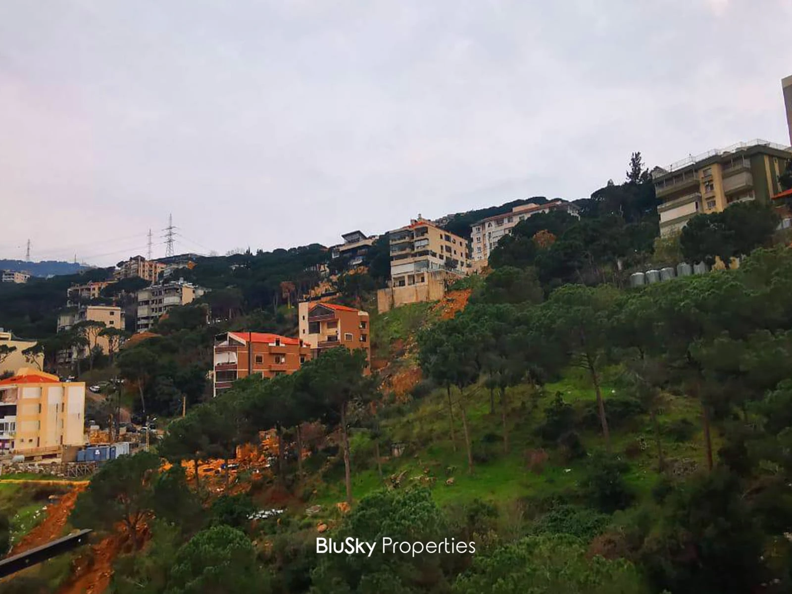 Apartment 180m² for Sale in Fanar — photo 2