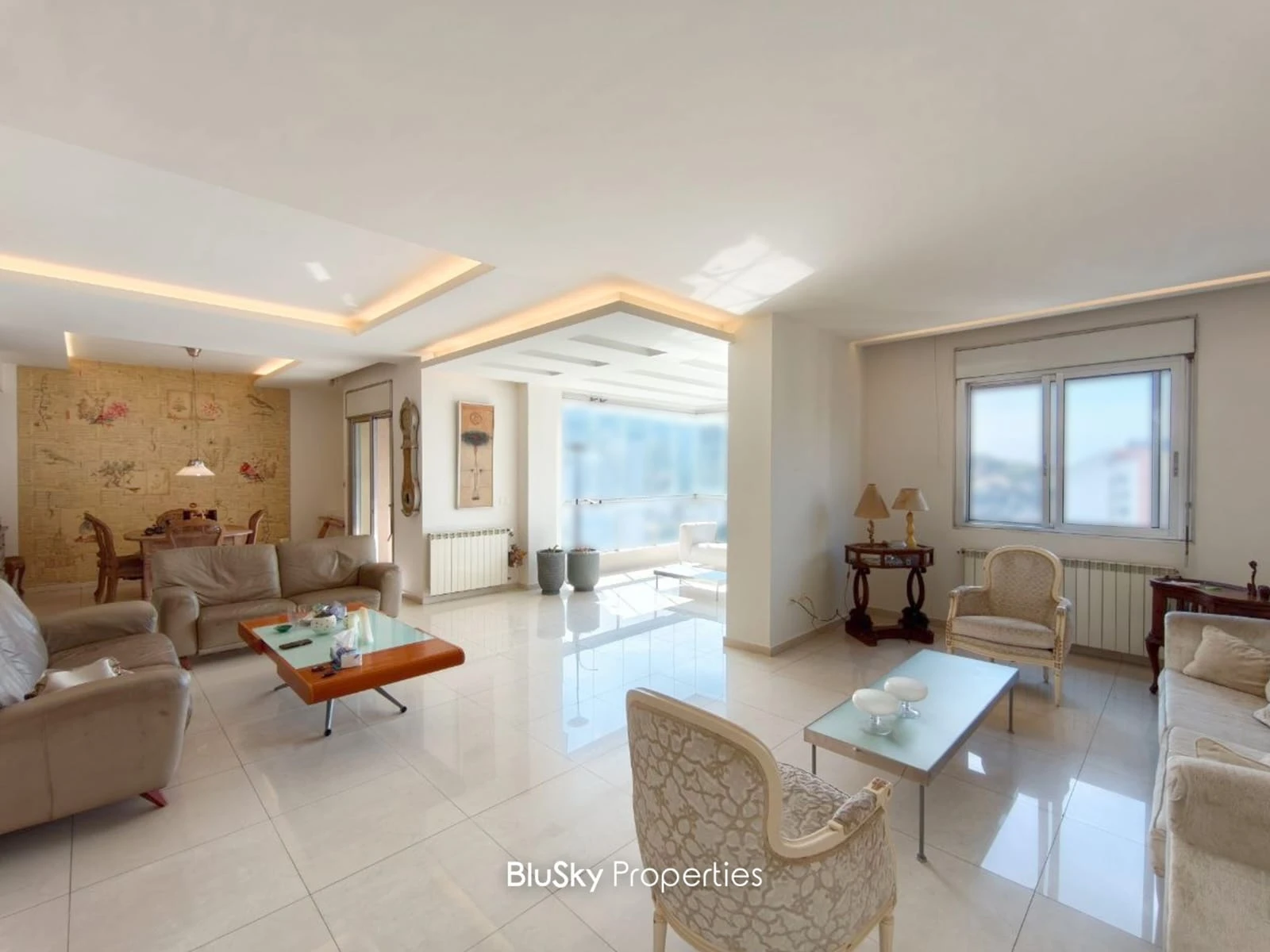 Apartment 225m² with Sea View for Sale in Fanar