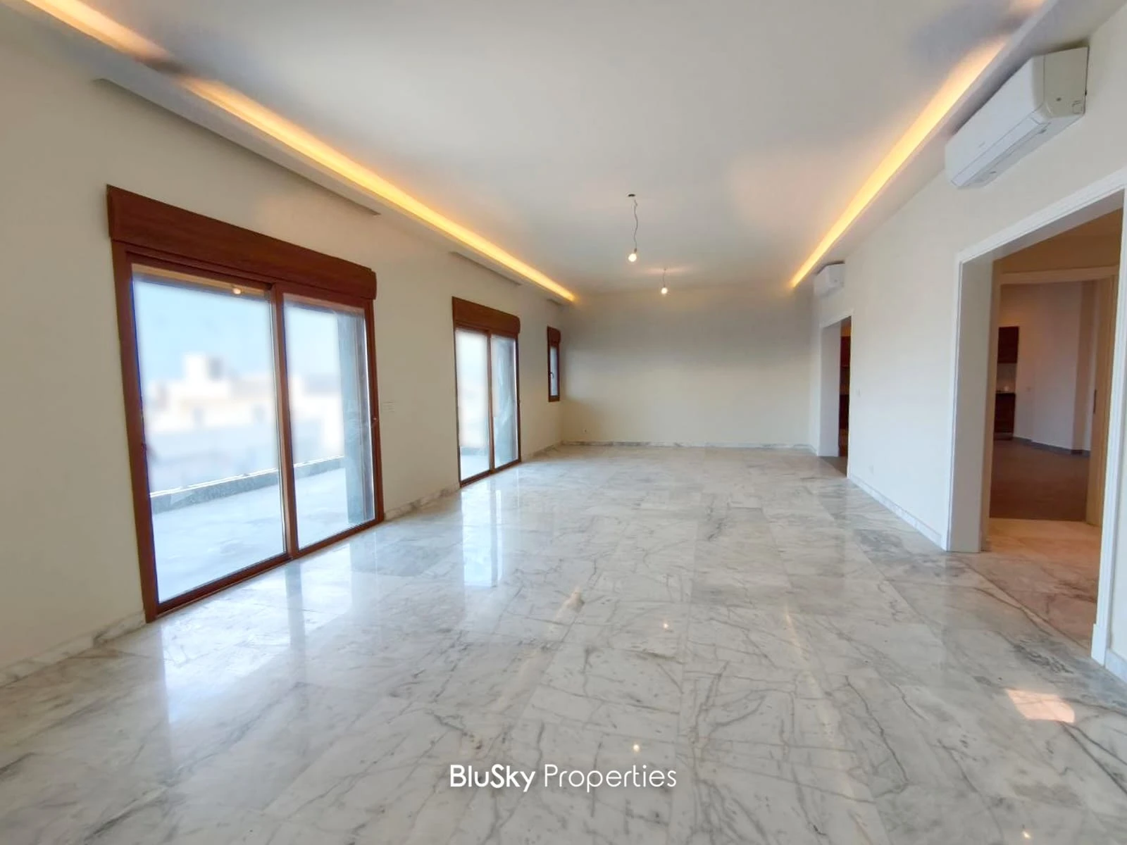Apartment 260m² for Rent in Fanar