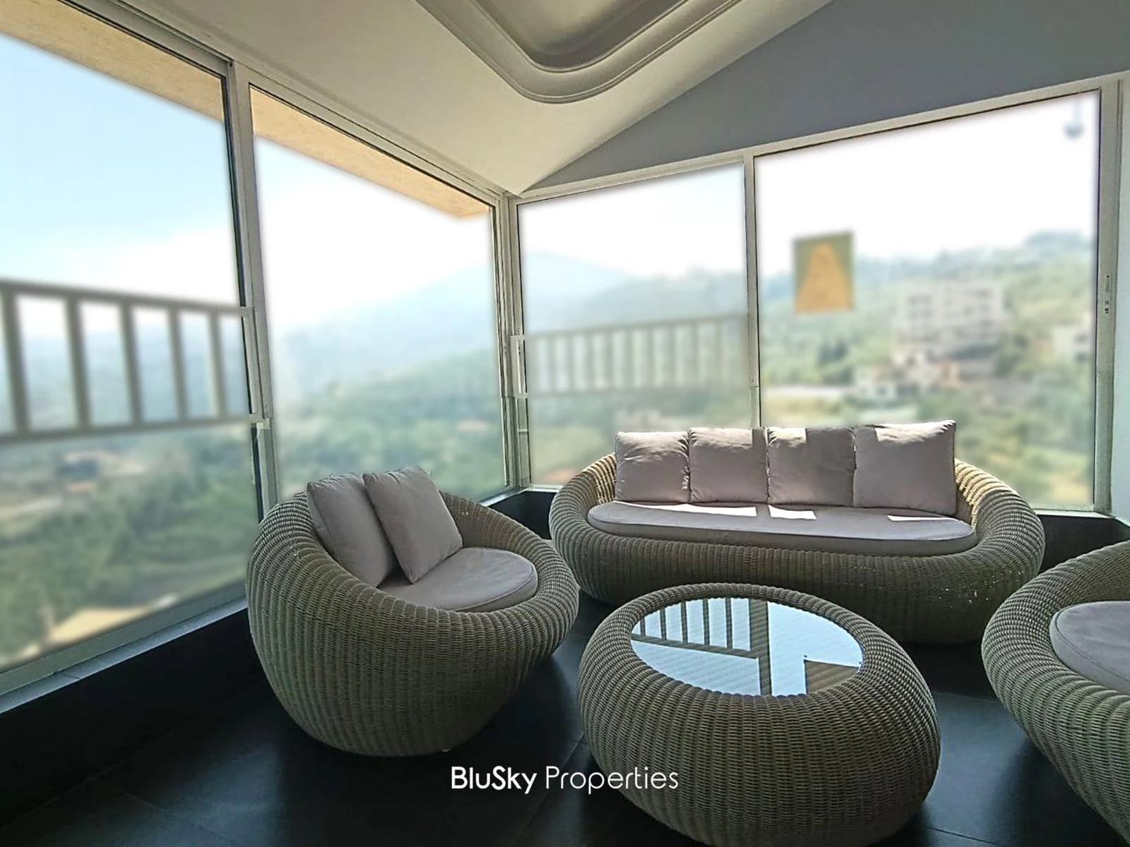 Duplex 340m² Sea View for Sale in Fatqa — الصورة 2