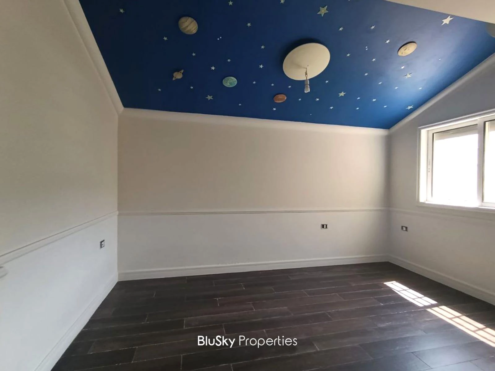 Duplex 340m² Sea View for Sale in Fatqa — الصورة 5