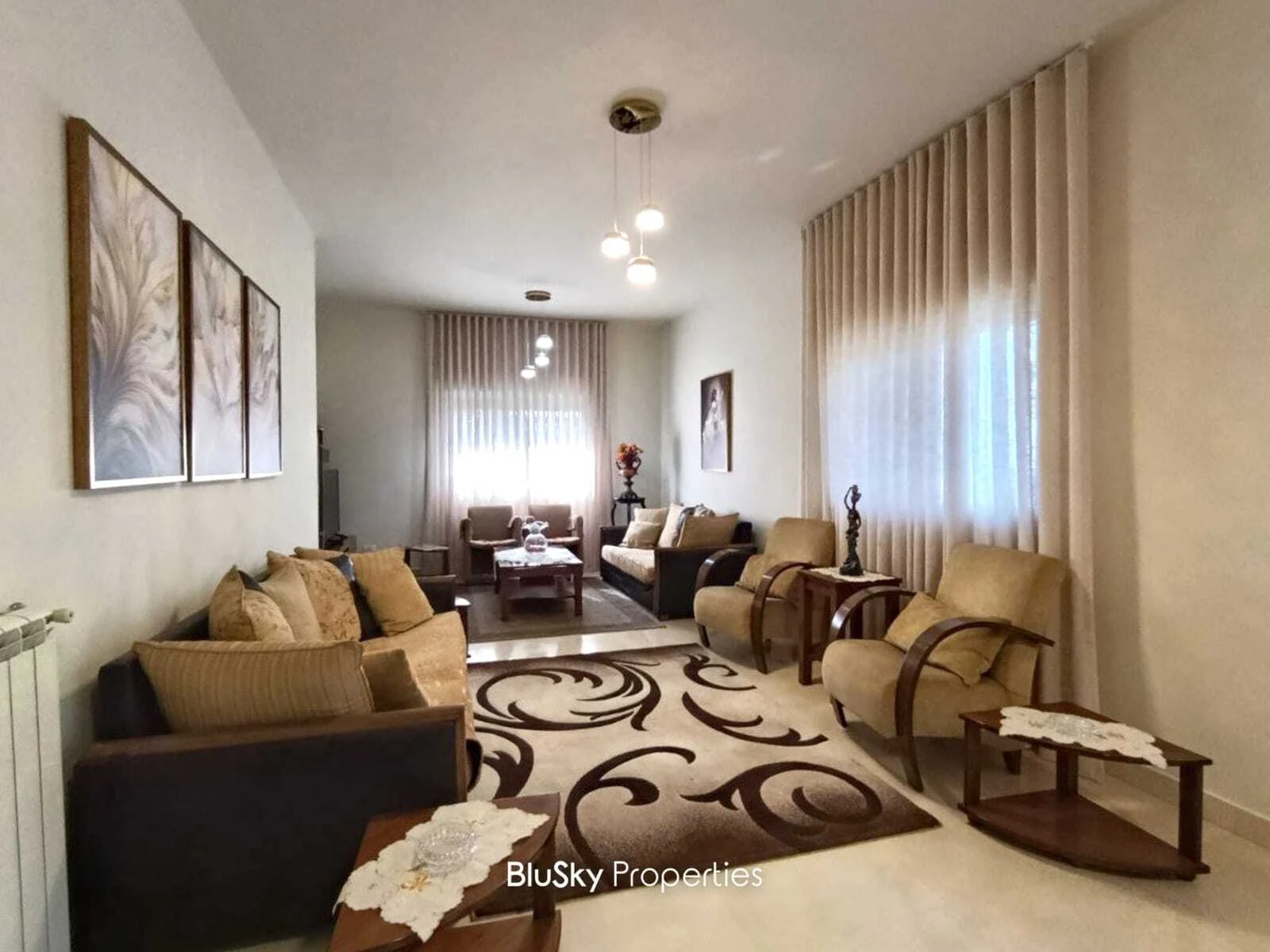 Villa 400m² with Terrace for Sale in Fatqa