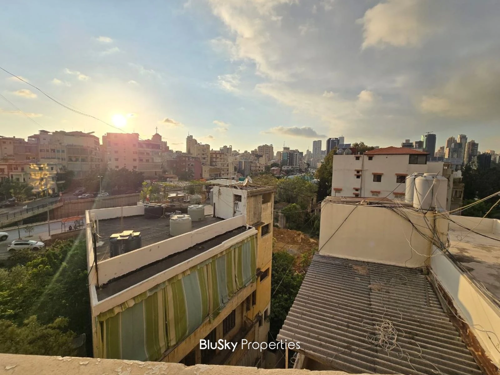 Apartment 130m² with City View for Sale in Furn El Chebbak — الصورة 3