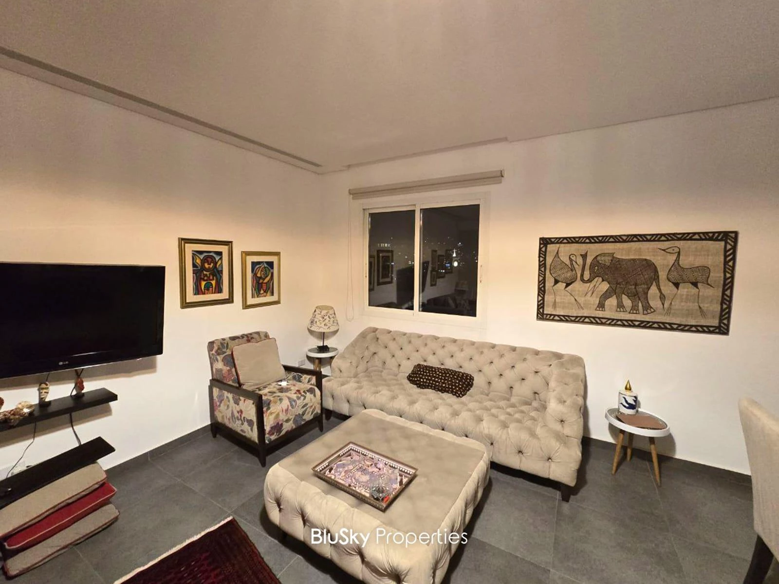 Triplex 230m² Terrace for Rent in Furn El Chebback — photo 5