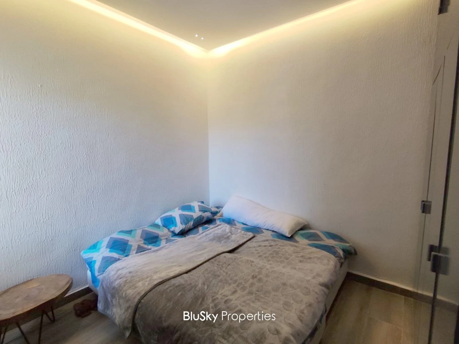 Chalet 100m² with Mountain View for Rent in Feitroun — الصورة 5