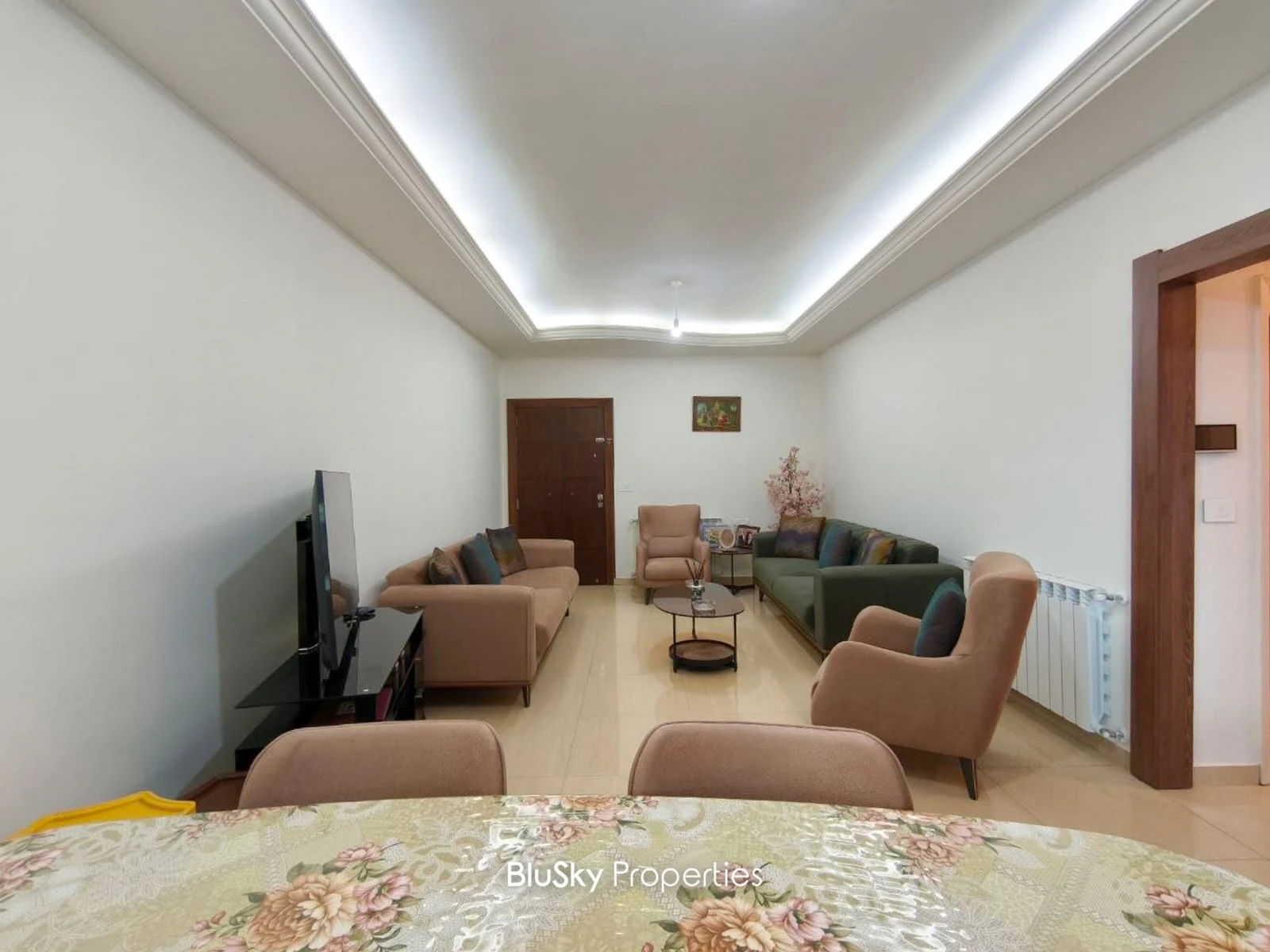 Apartment 100m² with Mountain View for Sale in Feitroun — photo 3