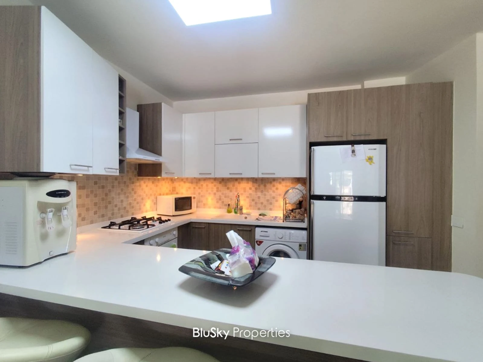 Apartment 110m² with Mountain View for Sale in Feitroun — الصورة 2