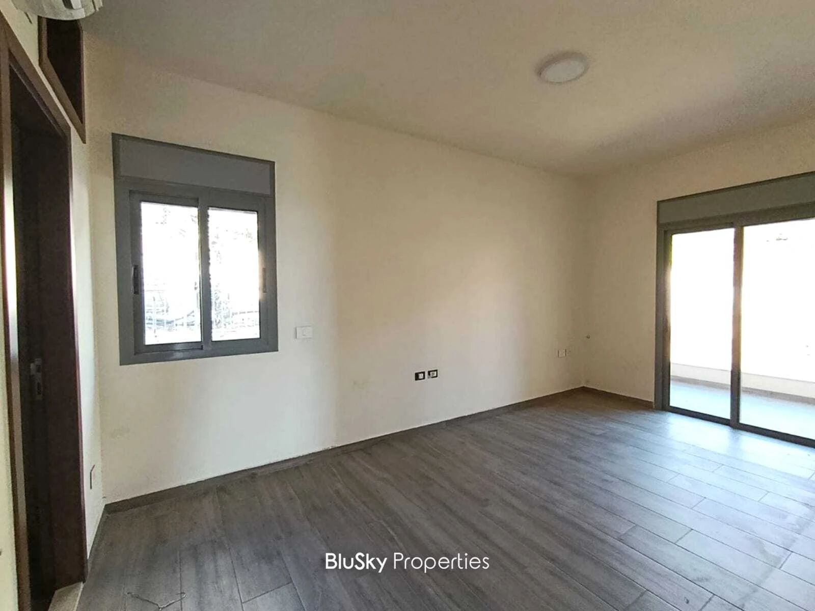 Apartment 145m² Sea View for Sale or Rent in Fidar — photo 3