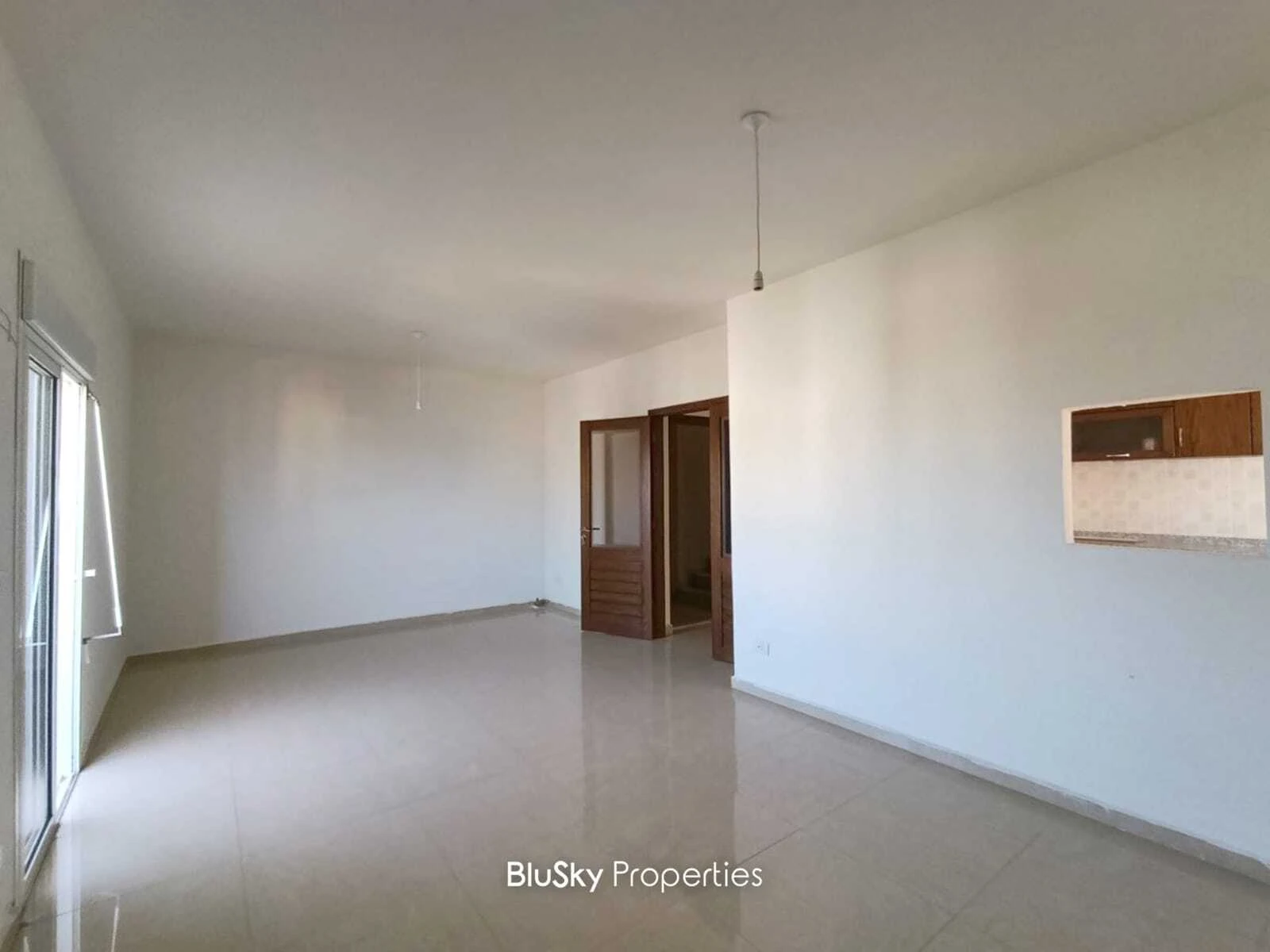 Duplex 300m² Sea View for Sale in Fidar