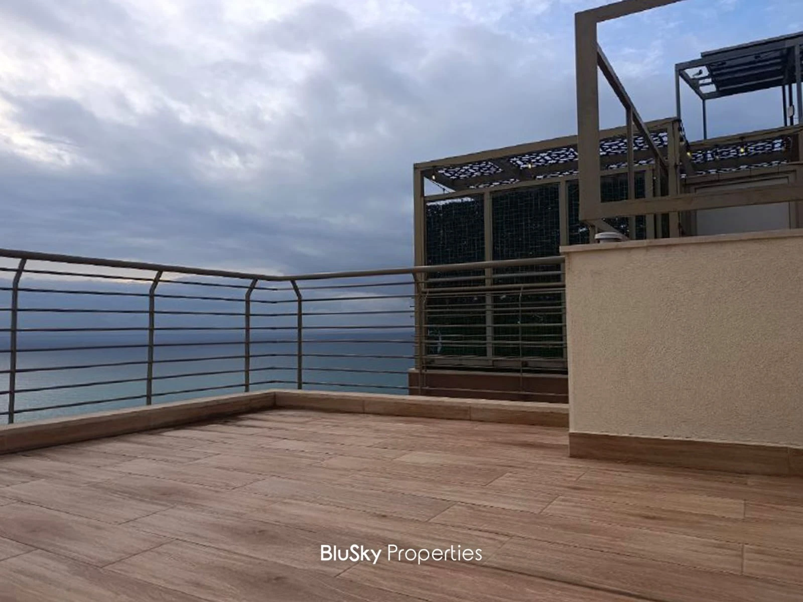 Apartment 350m² with Sea View for Rent in Fidar — الصورة 2