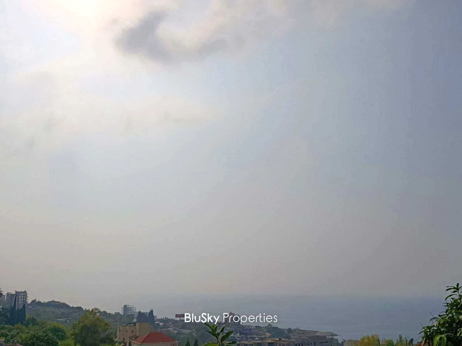 Land 790m² for Sale in Fidar