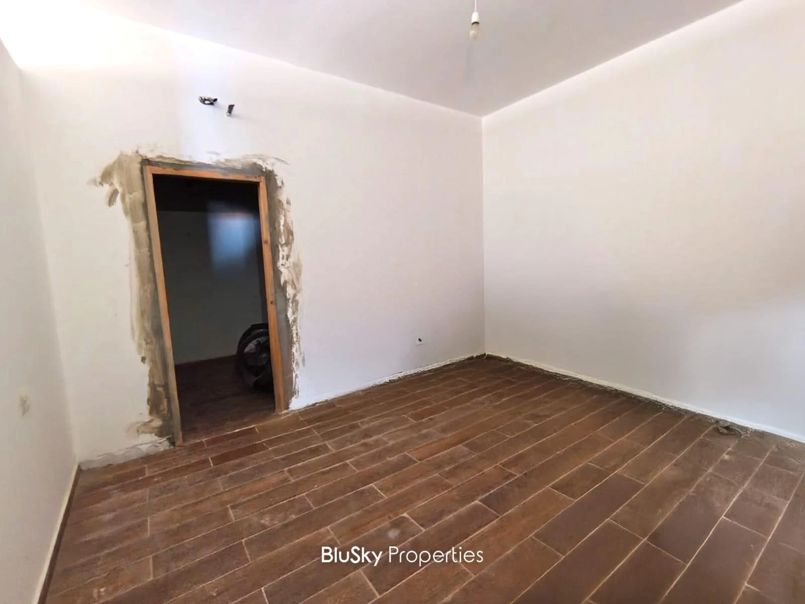 Apartment 140m² Mountain View for Sale in Ghazir — الصورة 4
