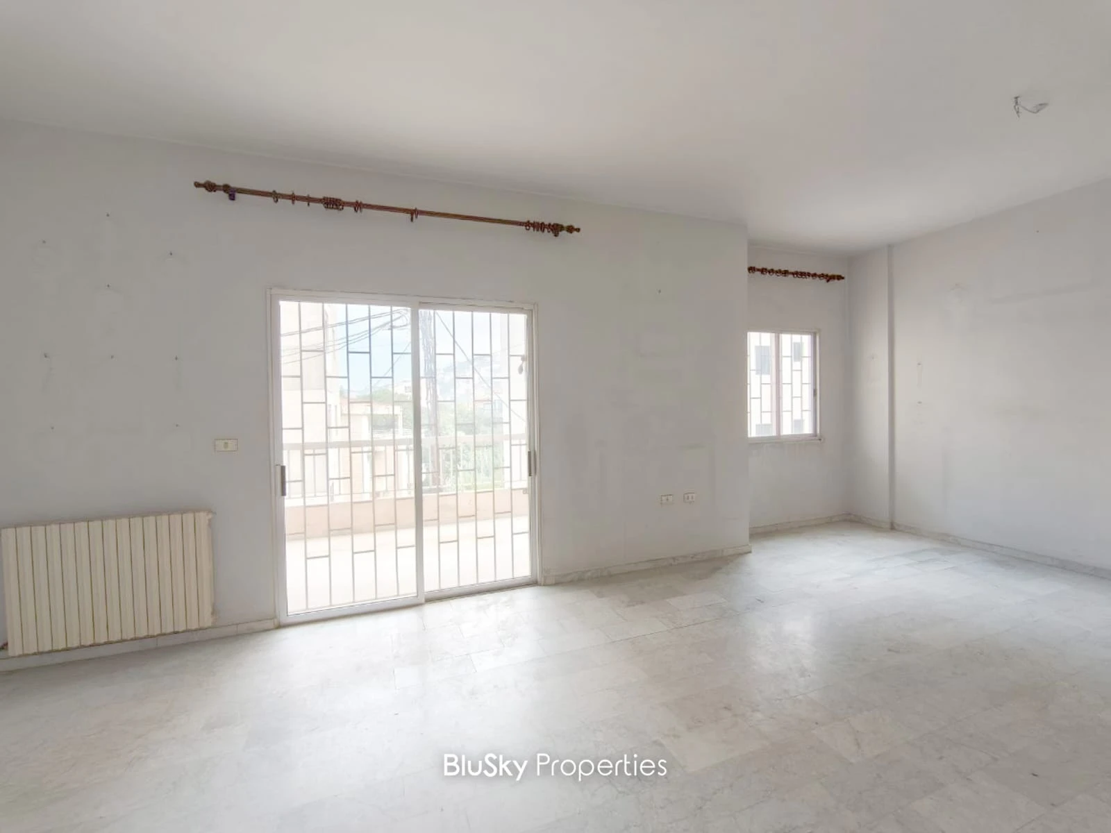 Apartment 150m² with Mountain View for Sale in Ghazir