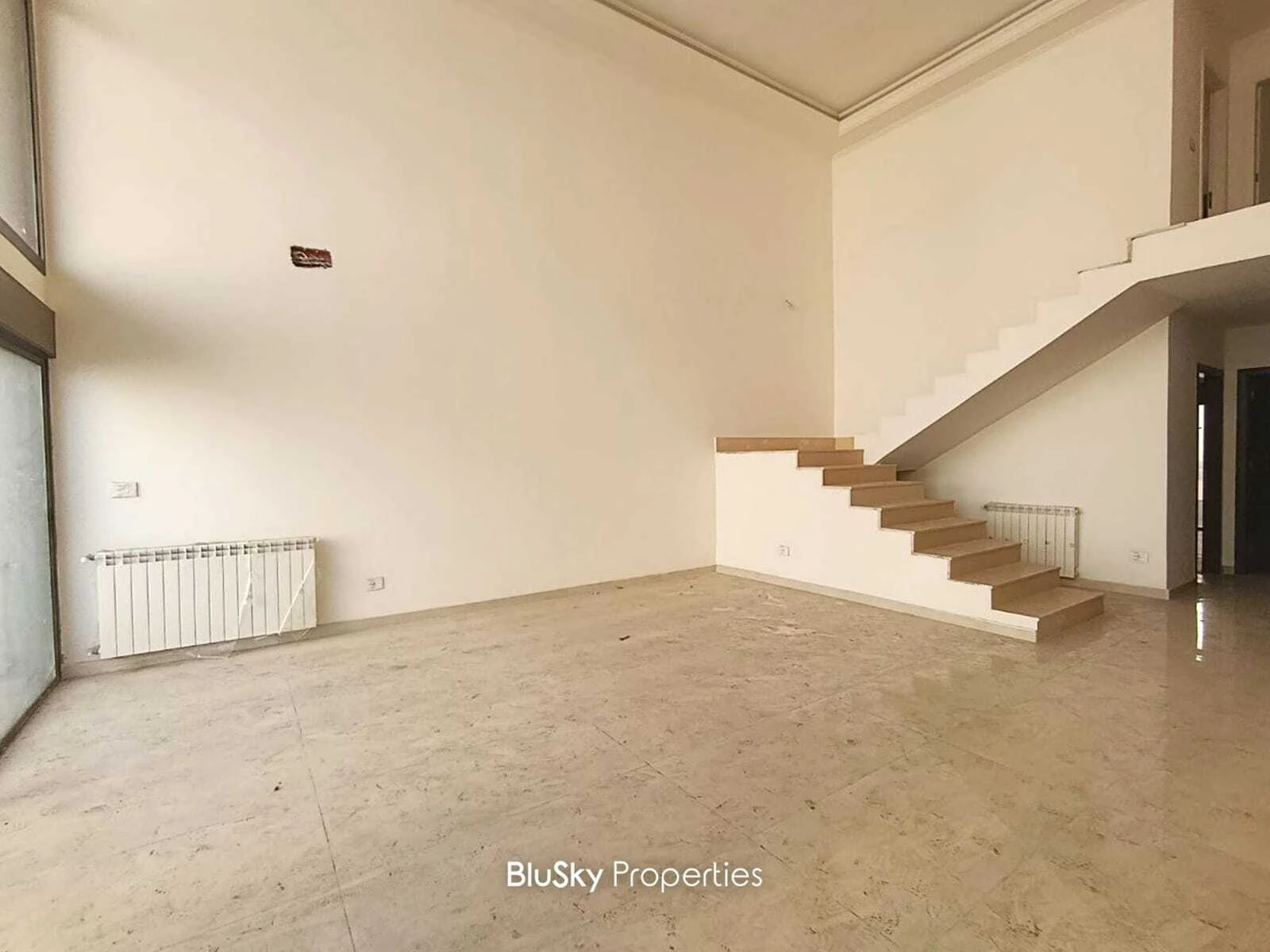 Apartment 190m² Sea View for Sale in Ghadir