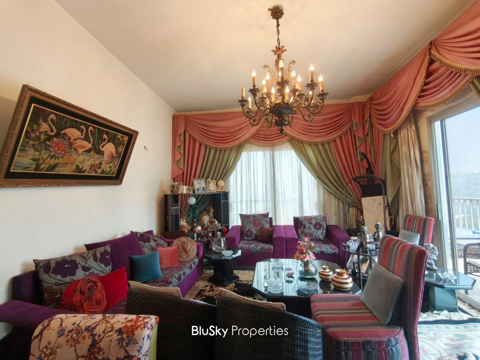 Apartment 200m² with Sea View for Sale in Ghazir