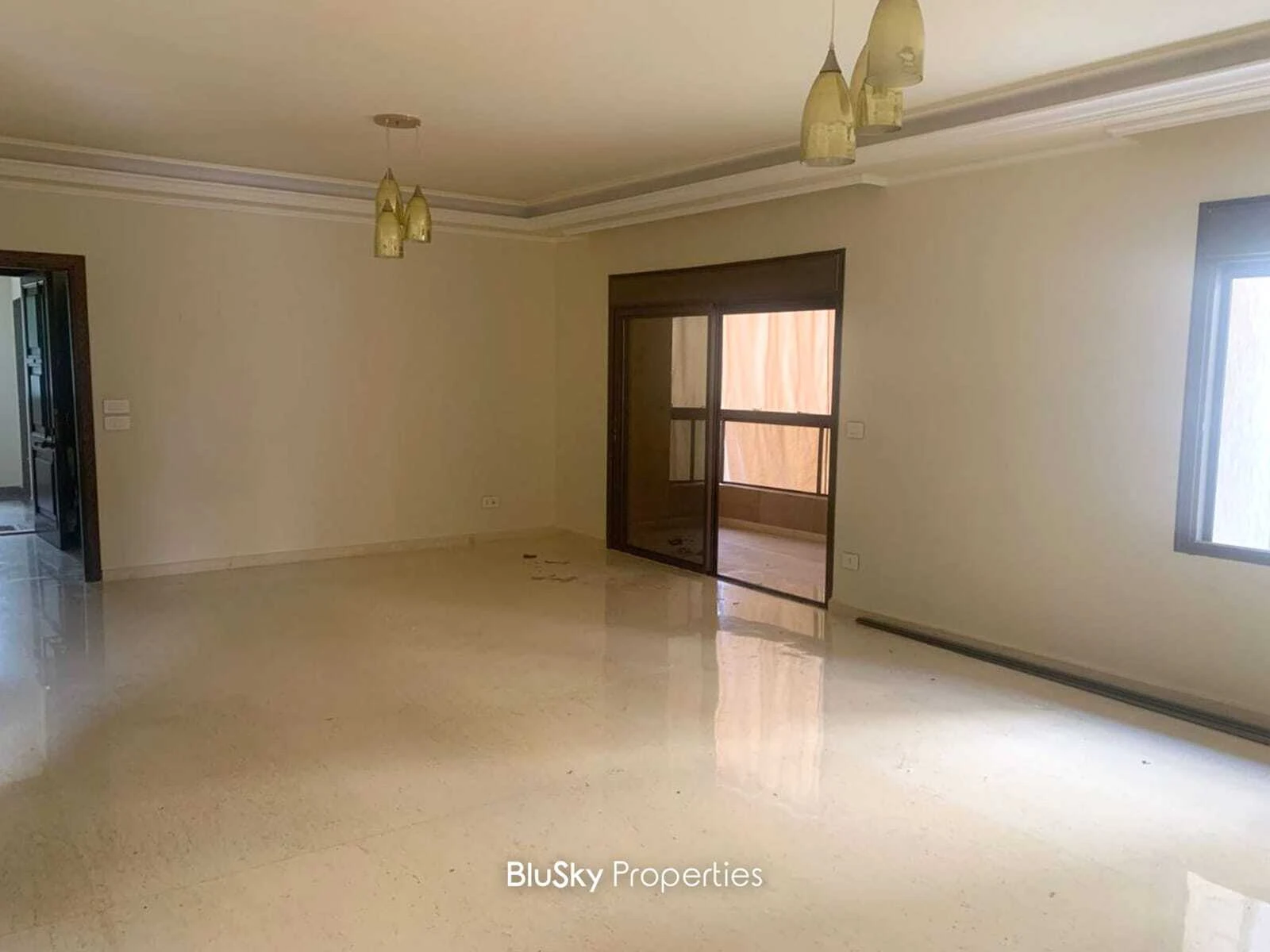 Apartment 220m² Terrace for Sale in Ghadir — photo 3