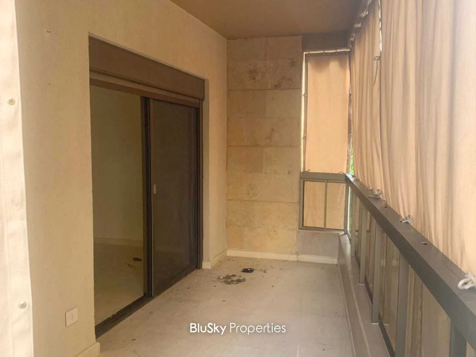 Apartment 220m² Terrace for Sale in Ghadir — photo 4