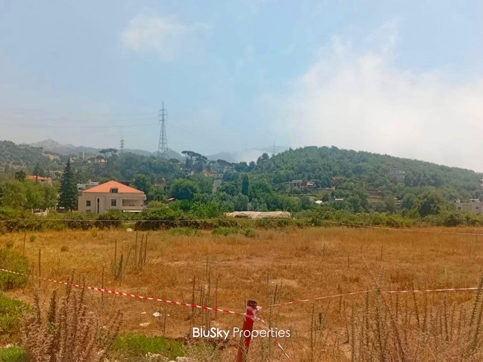 Land 2,200m² for Sale in Ghine