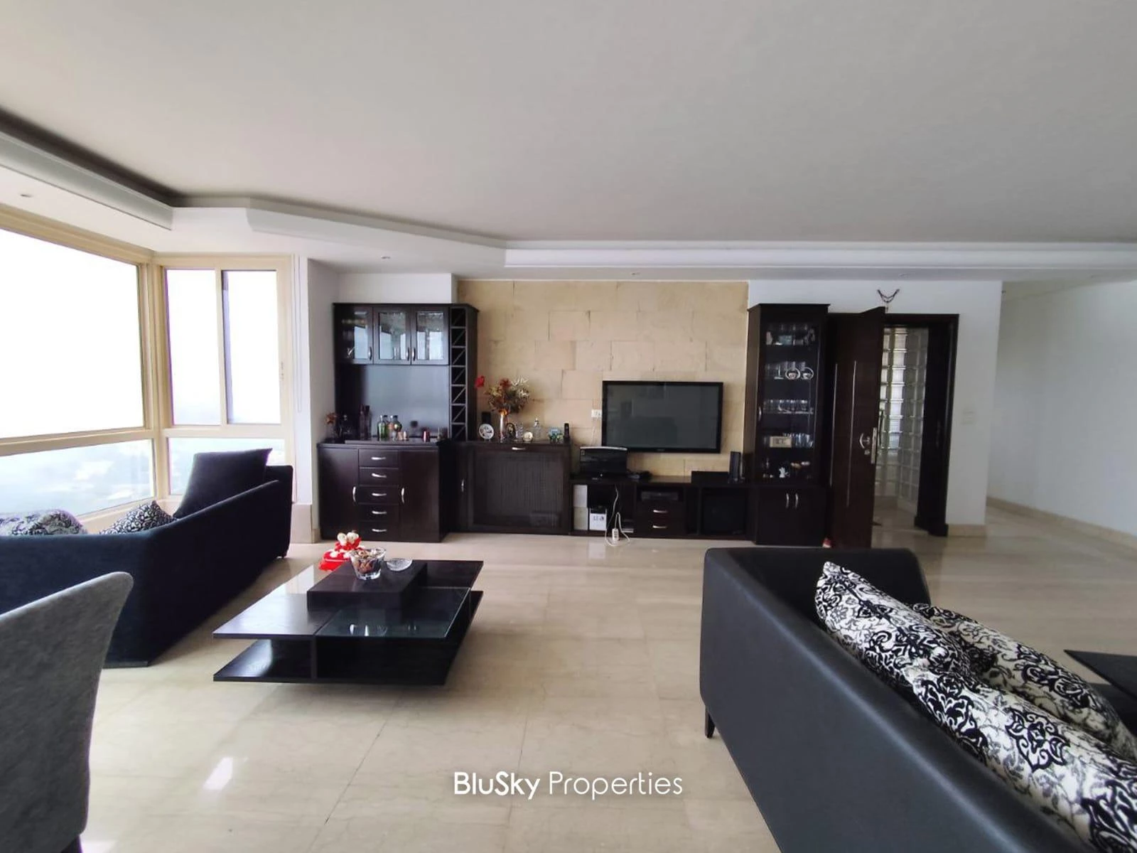 Apartment 234m² Sea View for Sale in Ghosta — photo 2