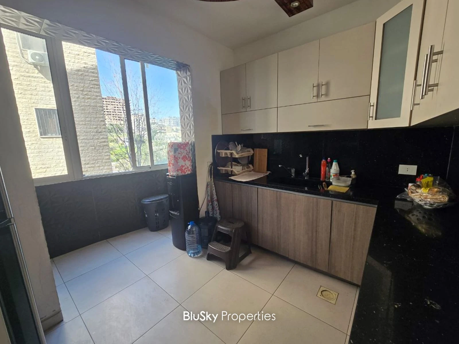 Apartment 138m² with Terrace for Sale in Hadath — photo 5
