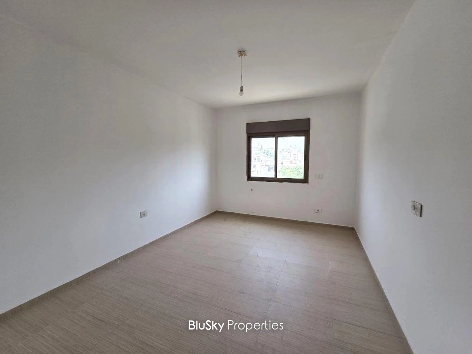 Apartment 225m² Sea View for Sale in Hadath — photo 3
