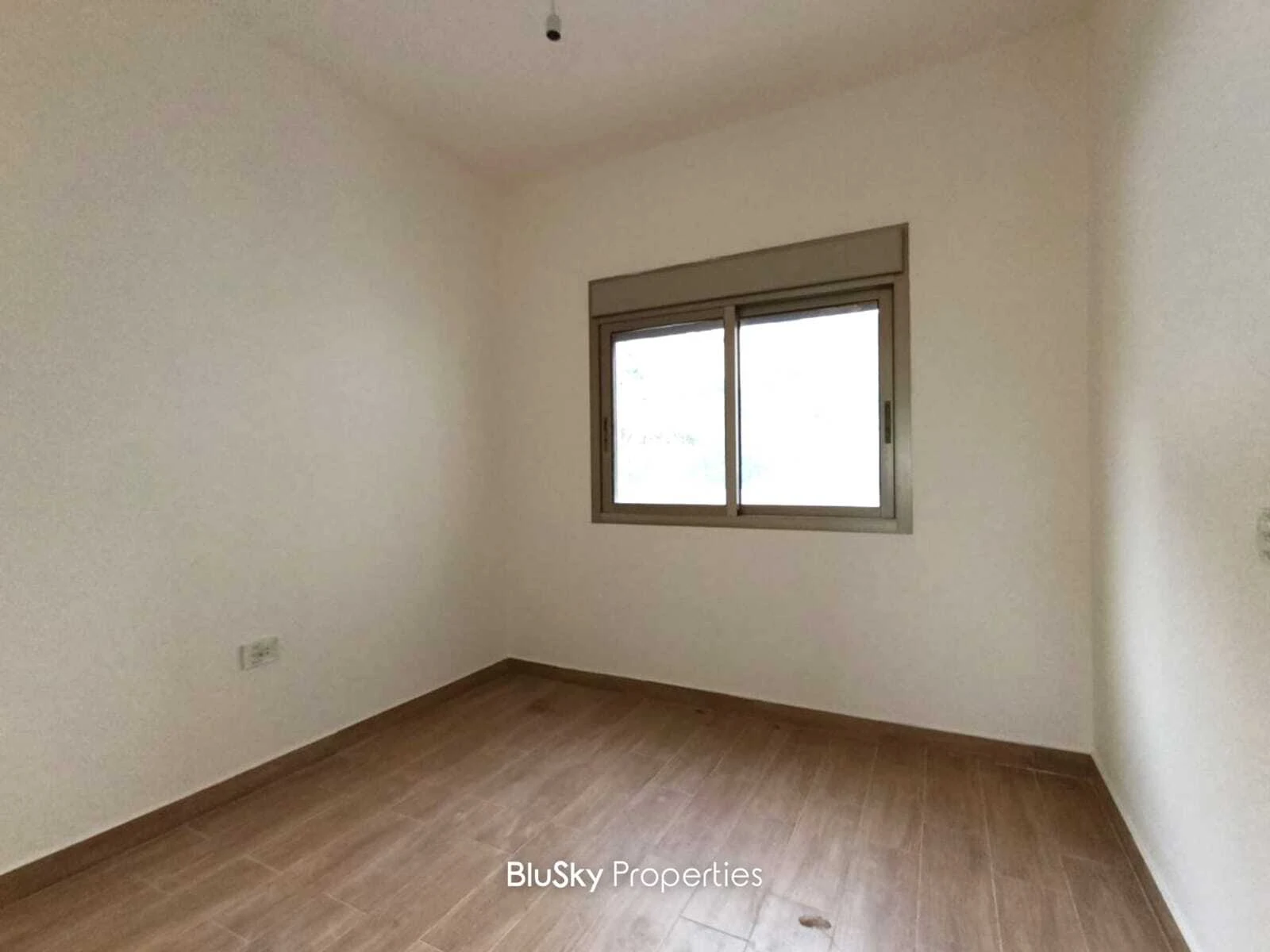 Apartment 107m² Sea View for Sale in Halat — الصورة 3