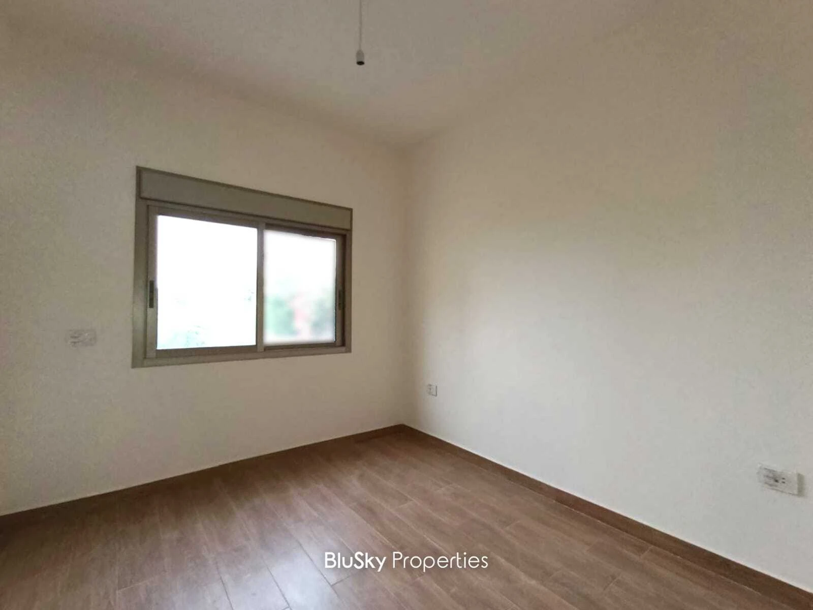Apartment 107m² Sea View for Sale in Halat — الصورة 4