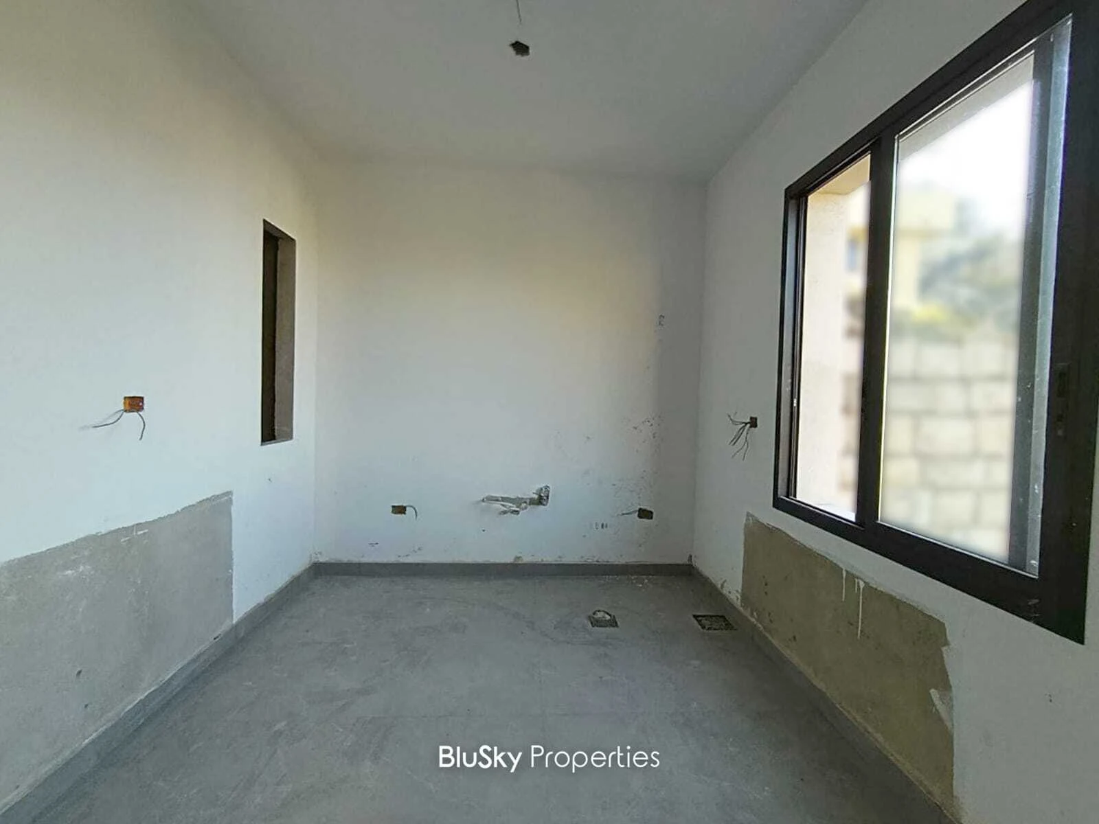 Apartment 112m² Sea View for Sale in Halat — الصورة 2