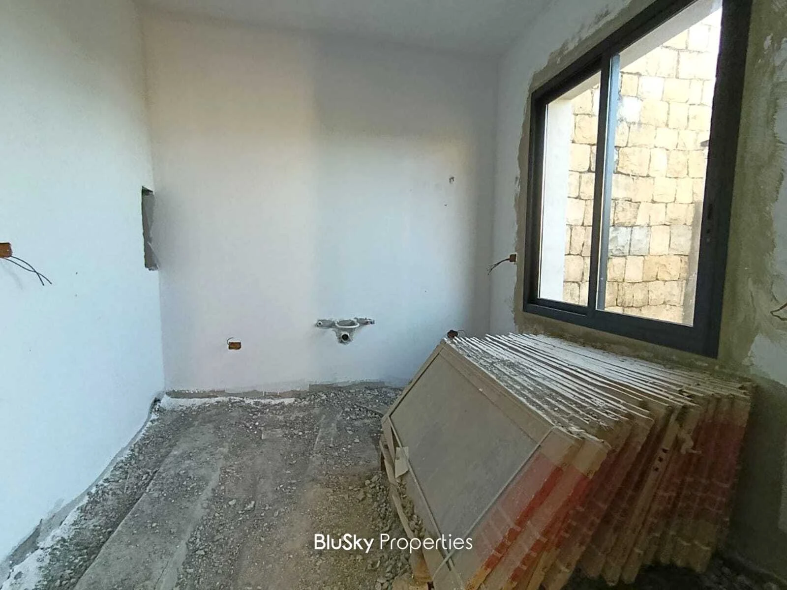 Apartment 112m² Garden for Sale in Halat — photo 2