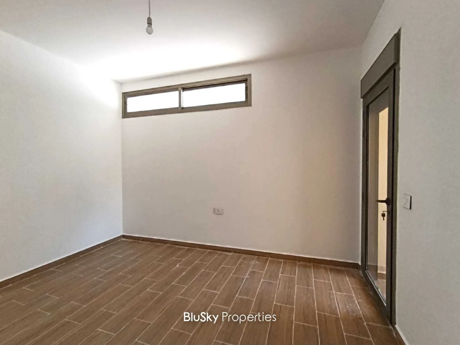 Apartment 114m² Terrace for Sale in Halat — الصورة 3