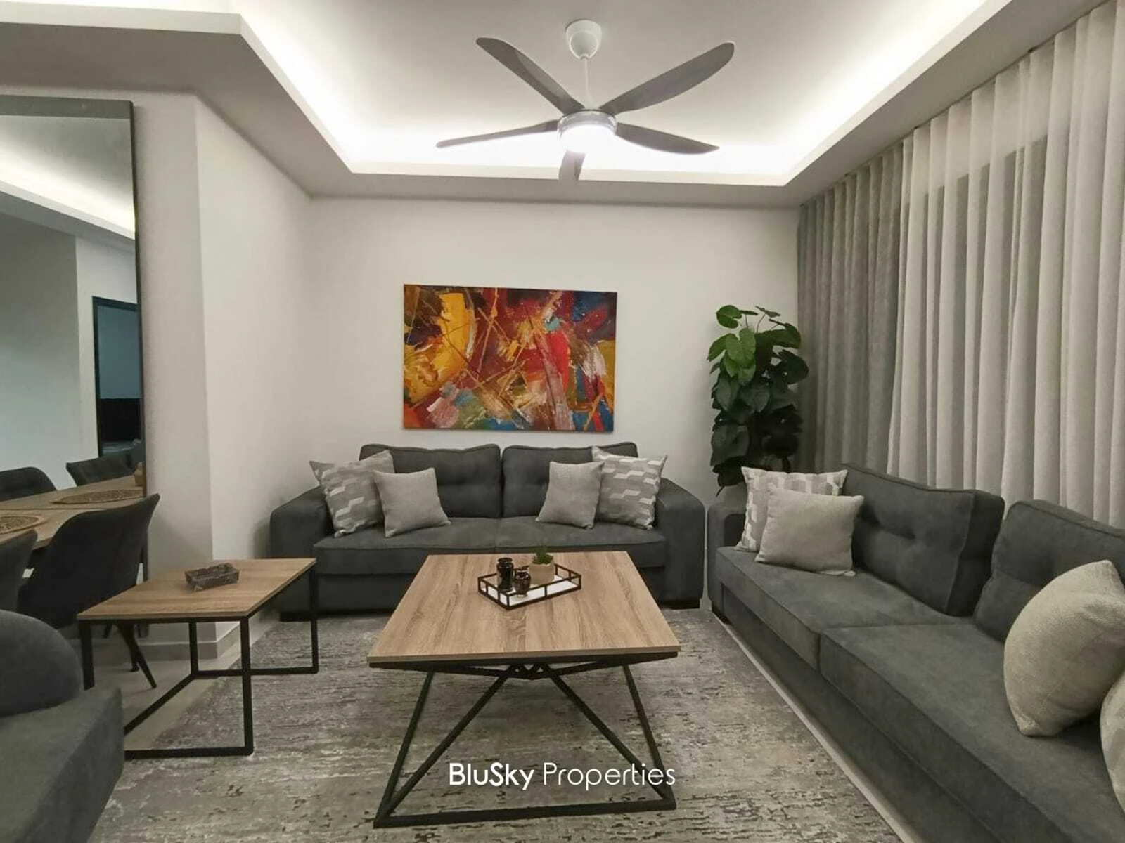 Apartment 116m² Terrace for Sale in Halat