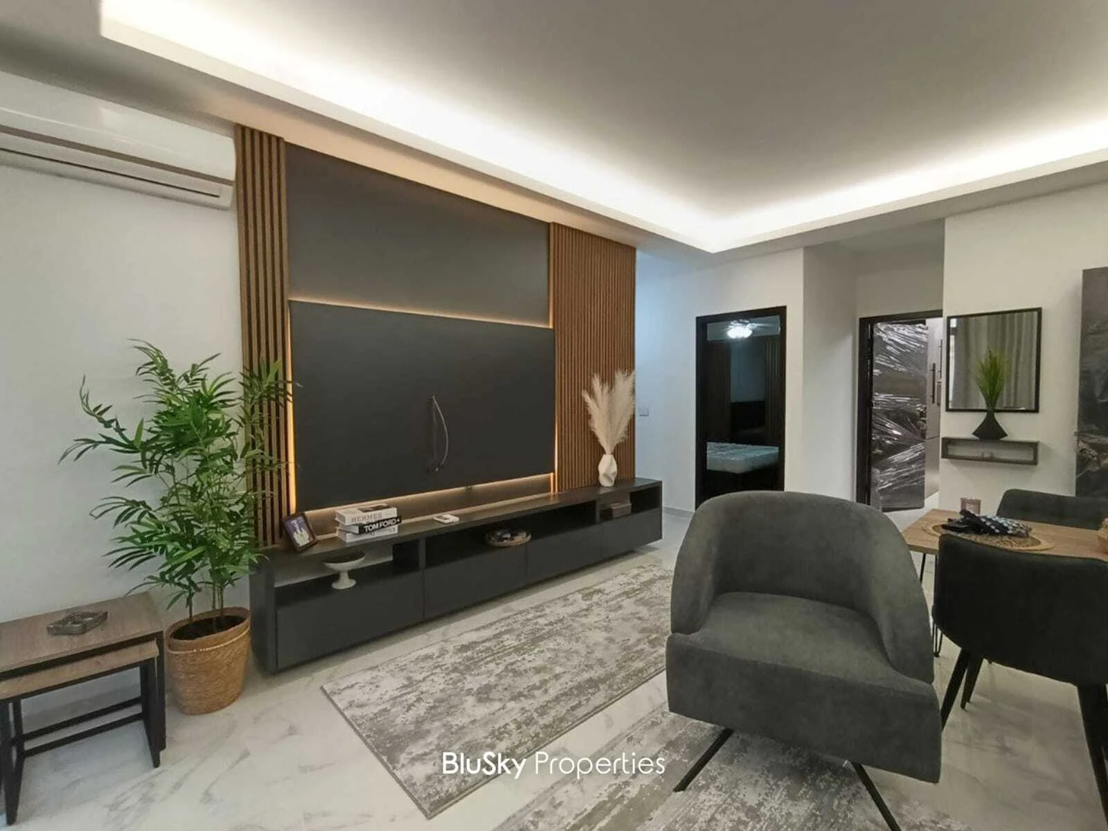 Apartment 116m² Terrace for Sale in Halat — photo 4