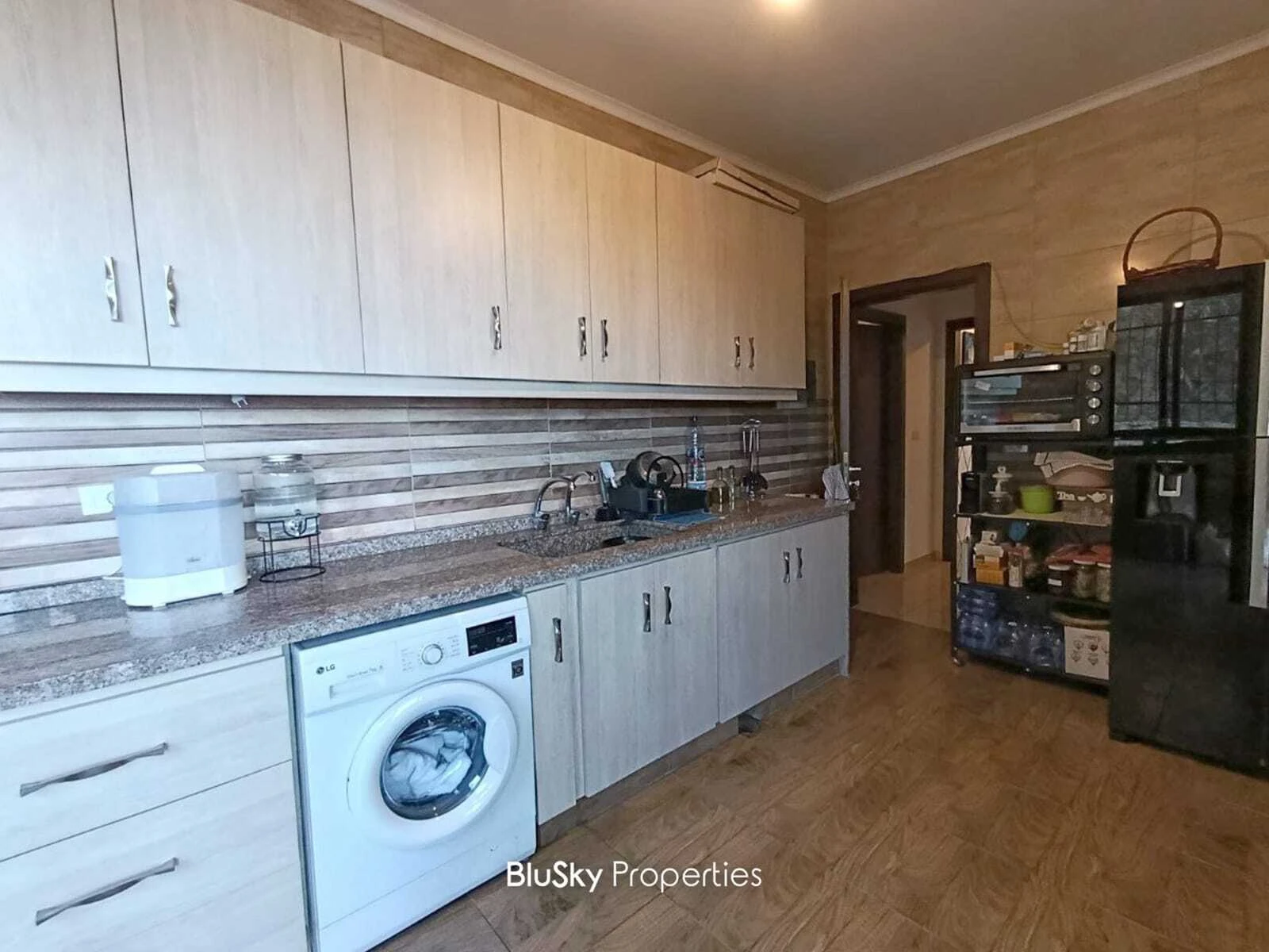 Apartment 120m² Sea View for Rent in Halat — الصورة 3
