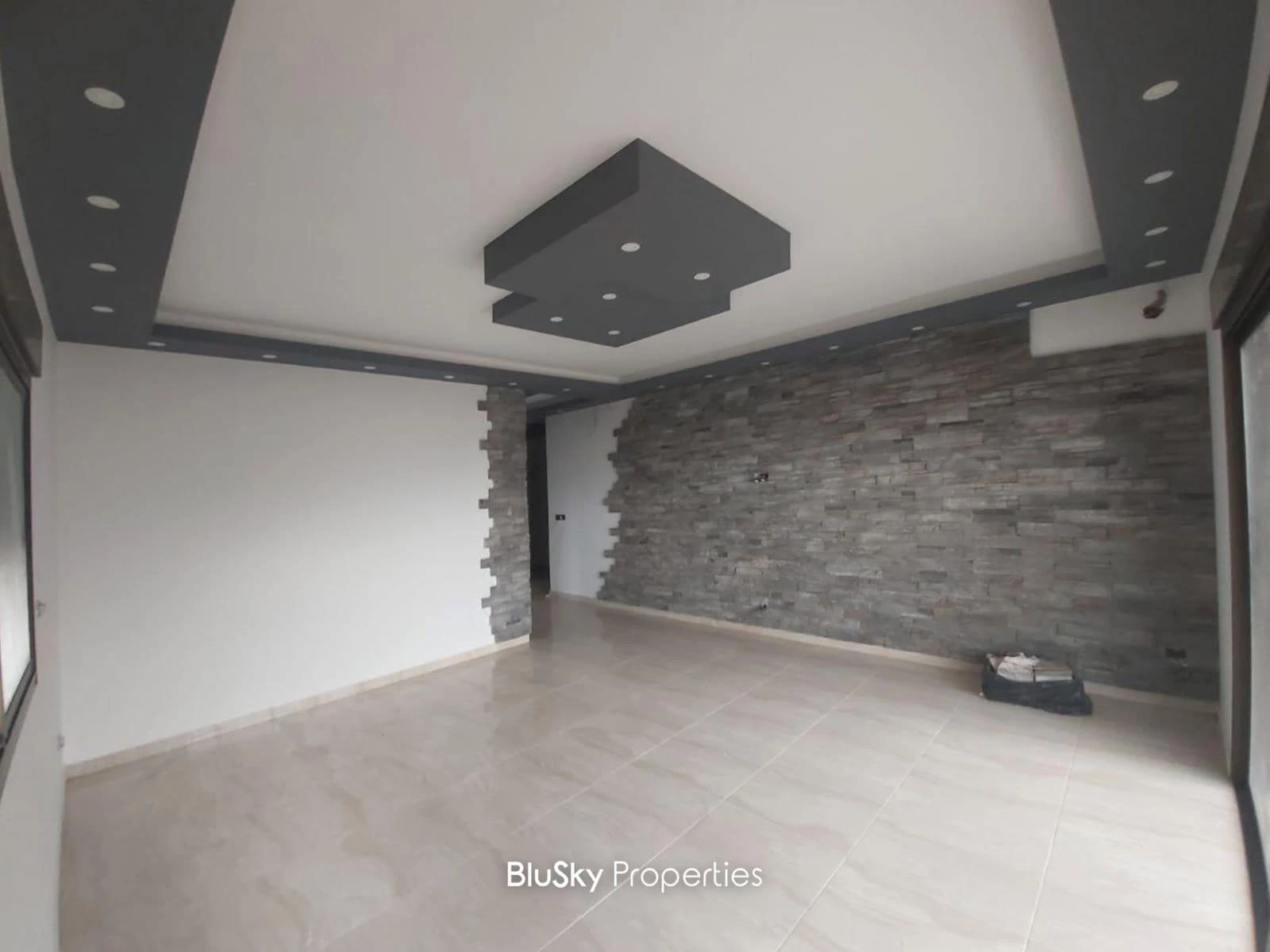 Apartment 120m² Sea View for Sale in Halat — الصورة 2