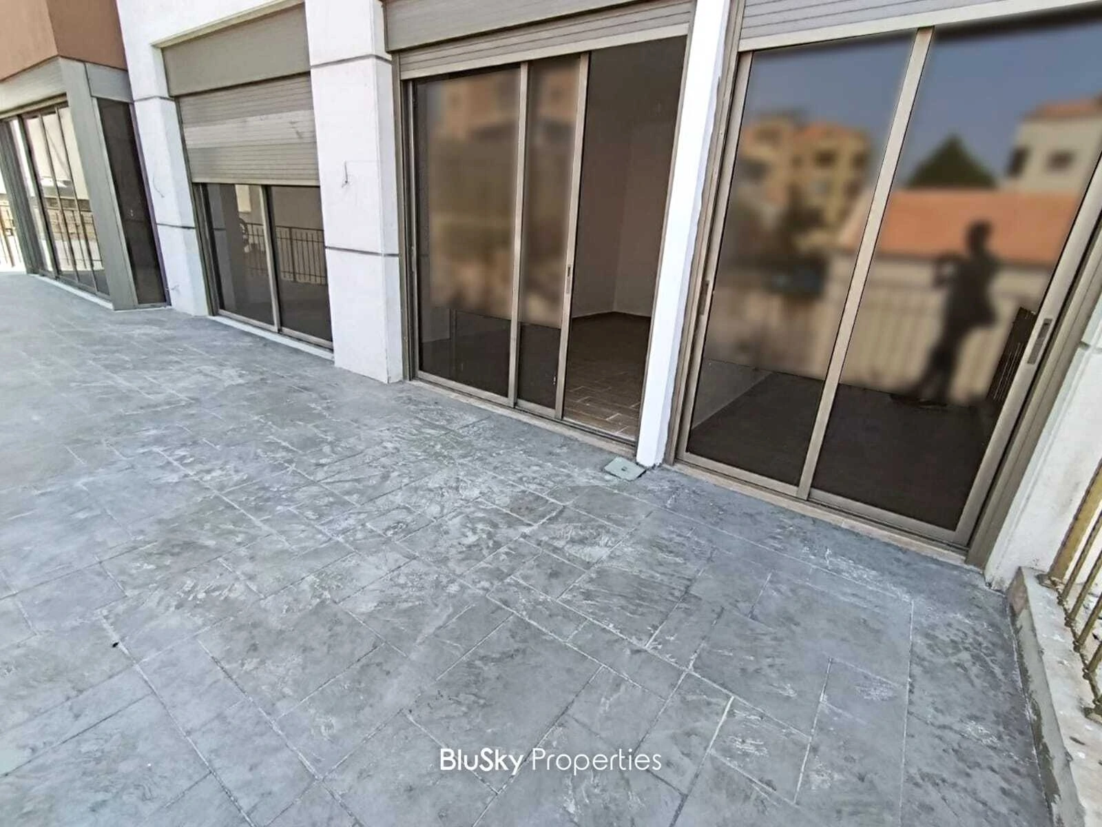 Apartment 128m² Terrace for Sale in Halat — الصورة 2