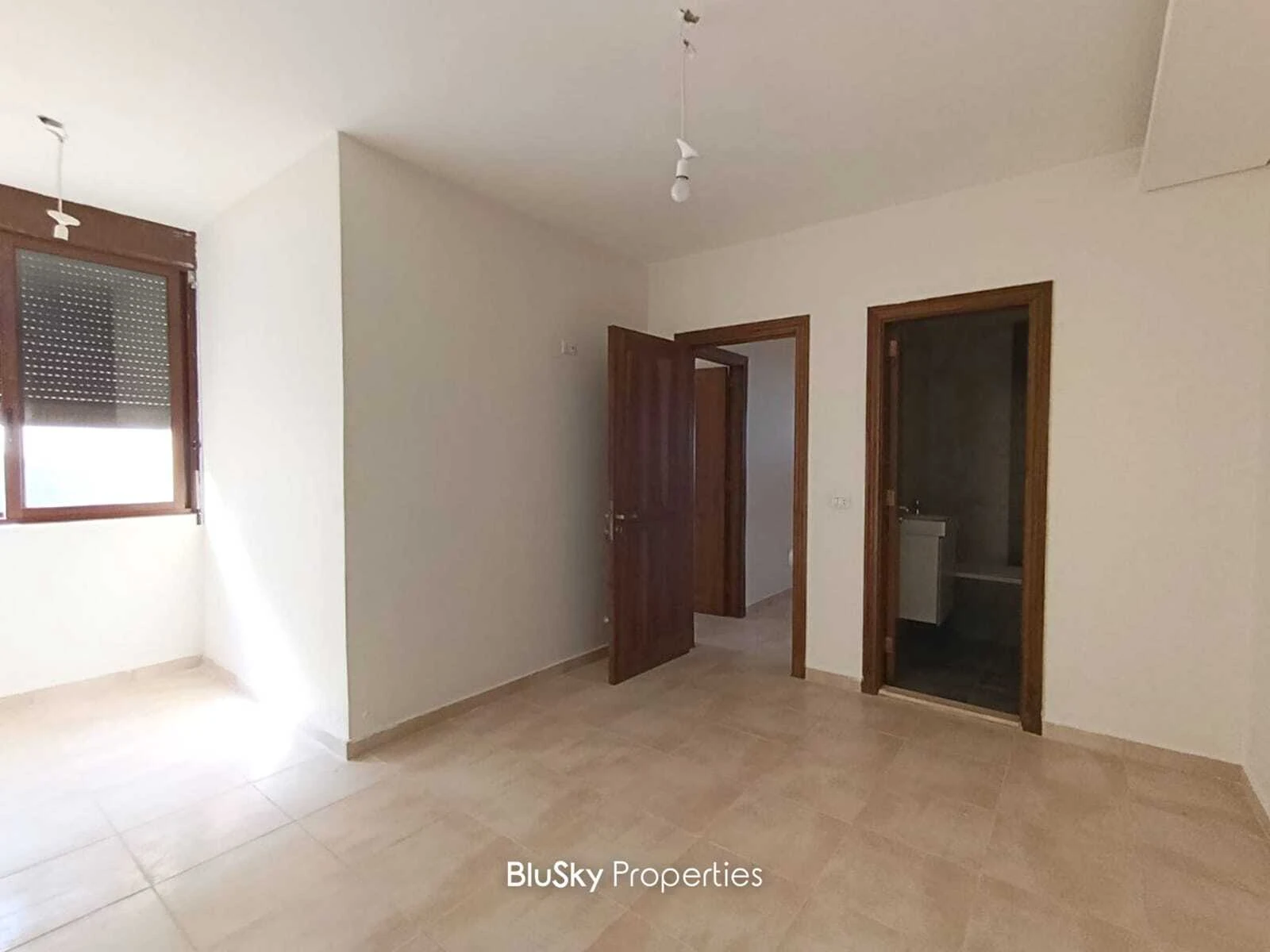 Apartment 140m² Balcony for Rent in Halat — الصورة 3