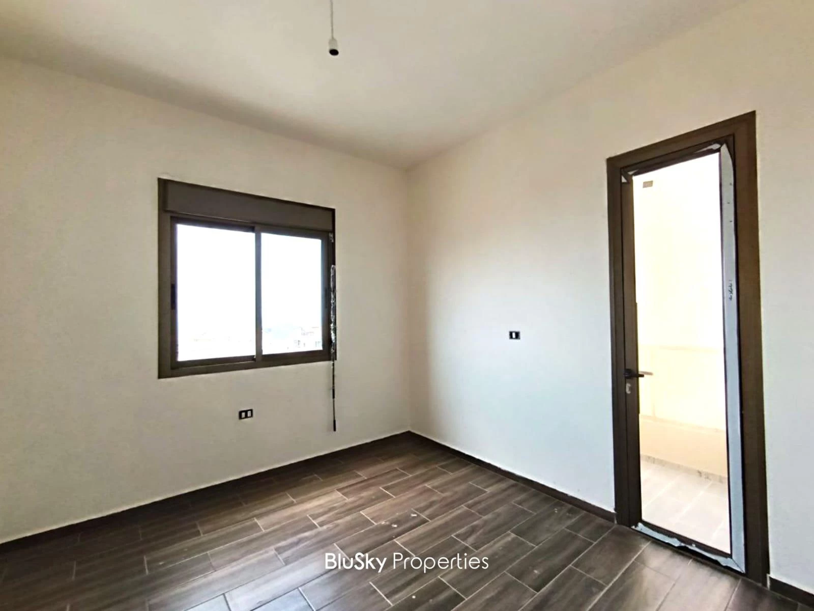 Apartment 140m² Sea View for Sale in Halat — الصورة 3