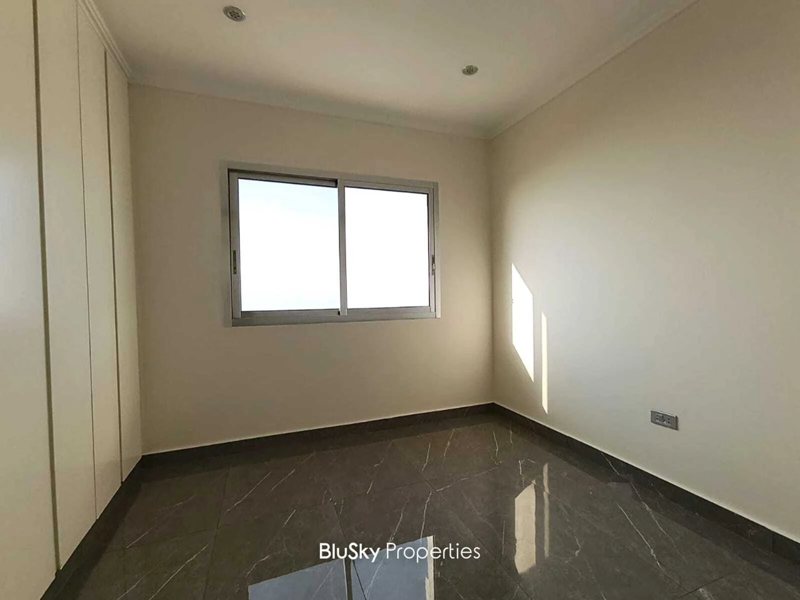 Apartment 143m² Sea View for Sale in Halat — الصورة 5
