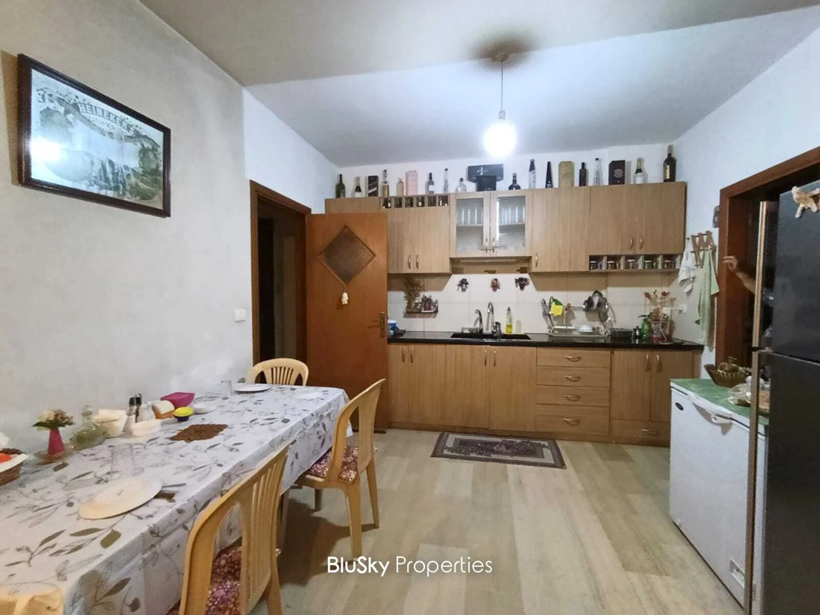 Apartment 160m² Terrace for Sale in Halat — photo 4
