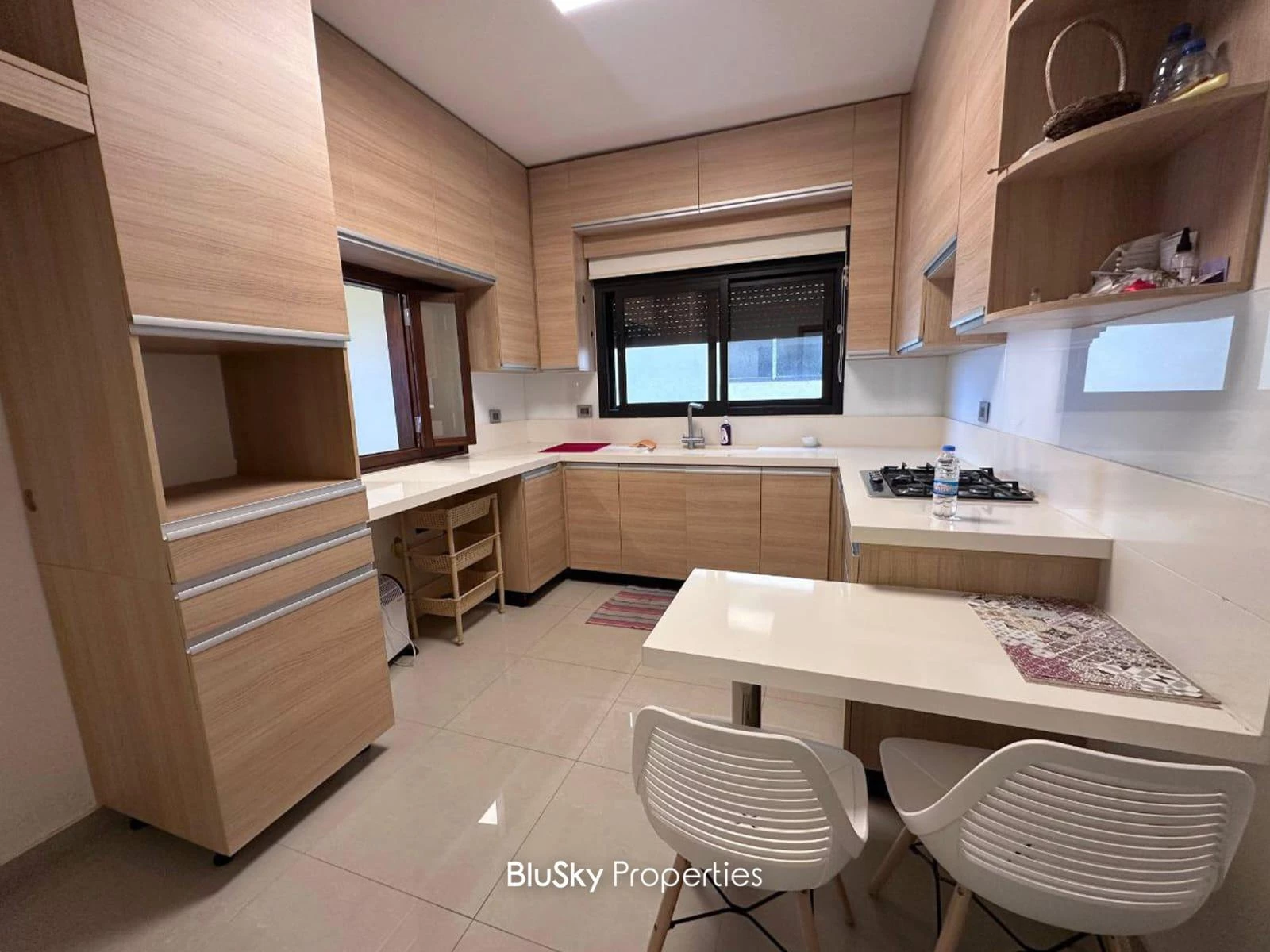 Apartment 160m² Sea View for Sale in Halat — photo 4