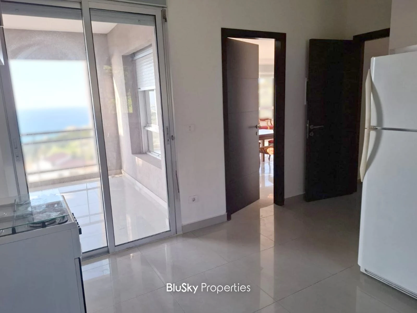 Apartment 200m² Sea View for Rent in Halat — الصورة 2