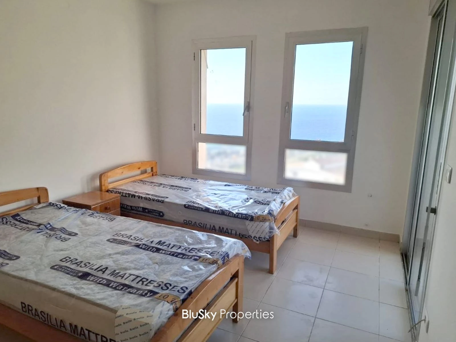 Apartment 200m² Sea View for Rent in Halat — الصورة 4