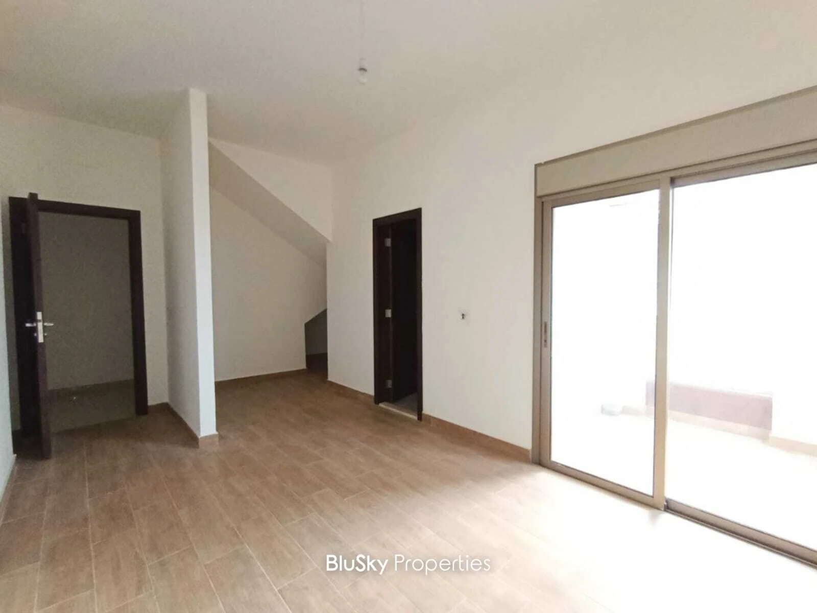 Duplex 221m² Terrace for Sale in Halat — الصورة 5