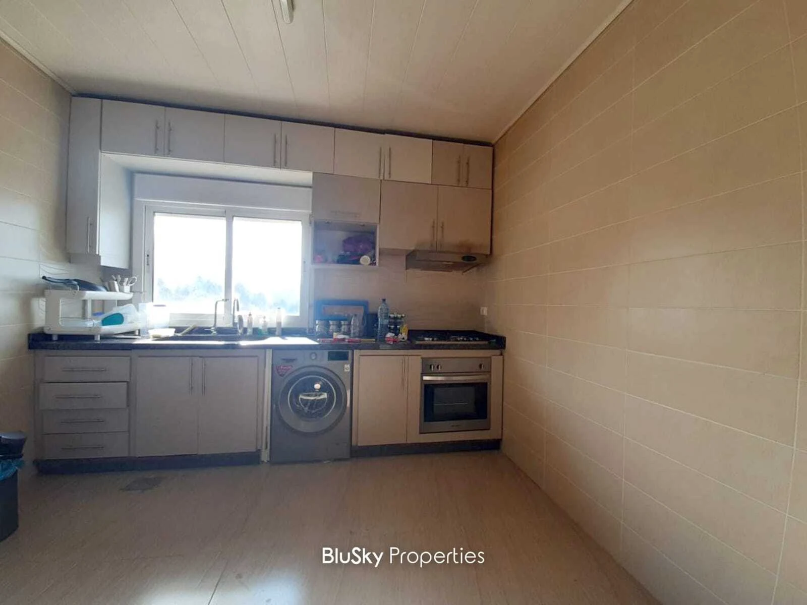 Duplex 260m² Balcony for Sale in Halat — photo 5