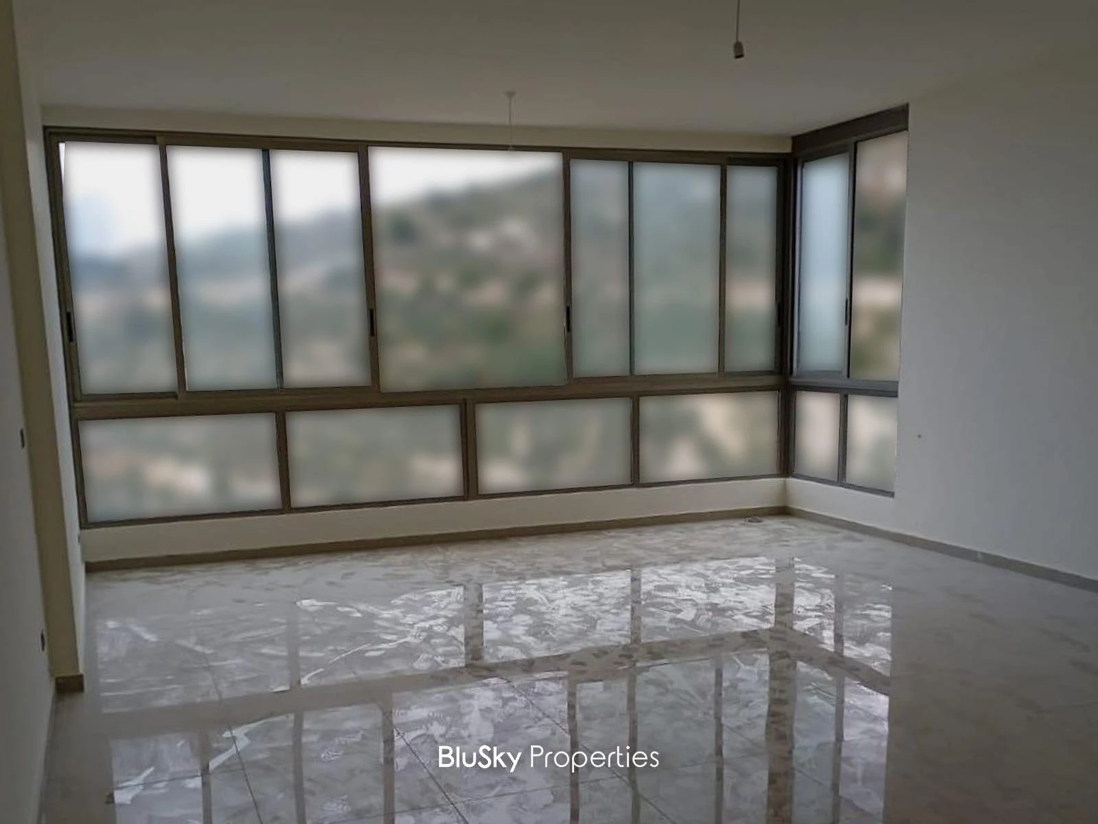 Duplex 270m² Terrace for Sale in Halat — الصورة 2