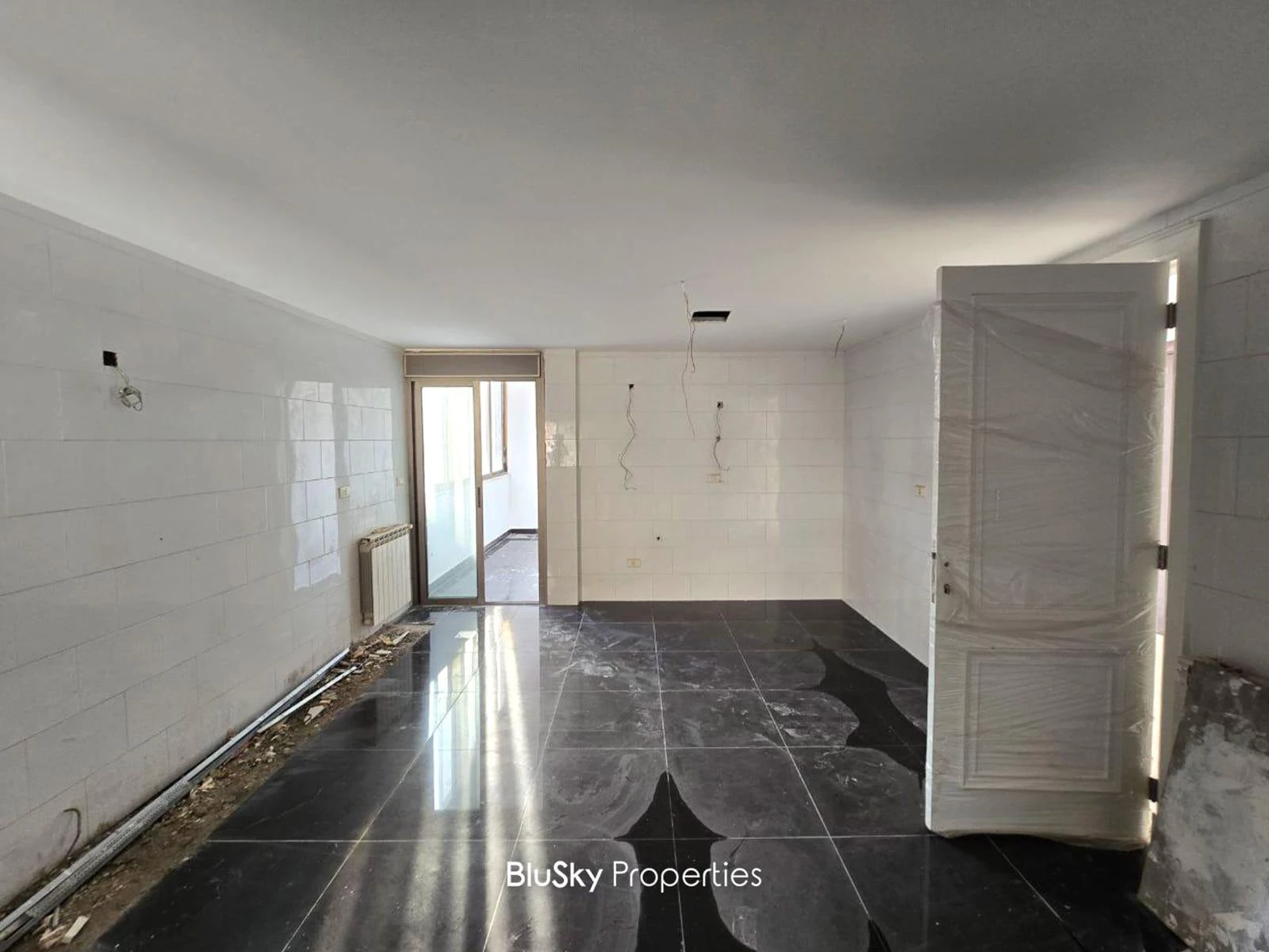 Apartment 230m² for Sale in Hazmieh — photo 4