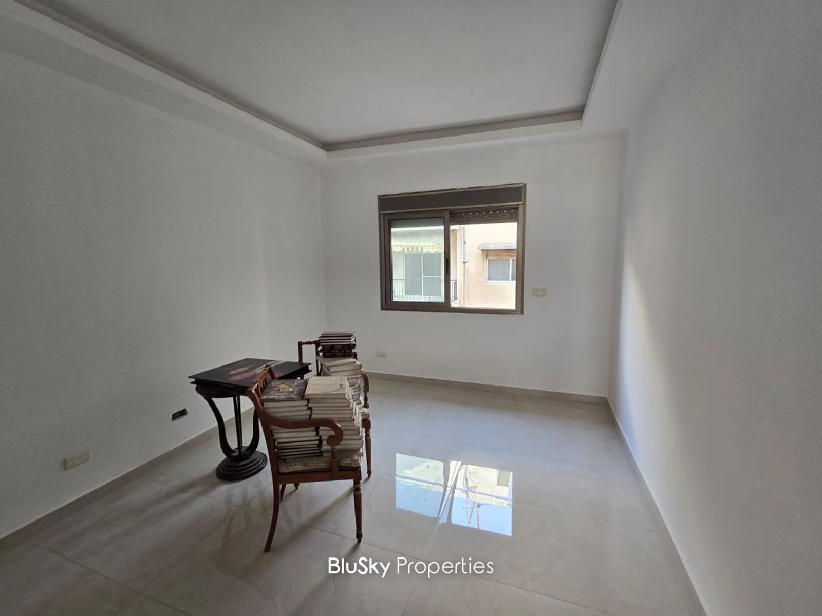 Apartment 230m² for Sale in Hazmieh — photo 5