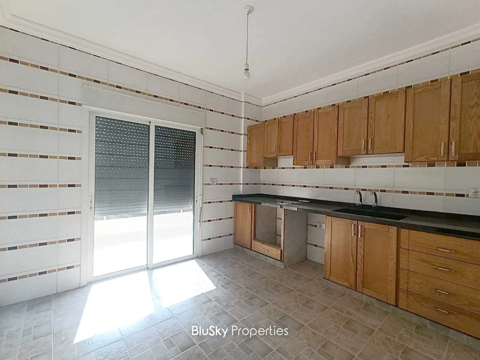 Apartment 150m² Terrace for Sale in Hboub — photo 3